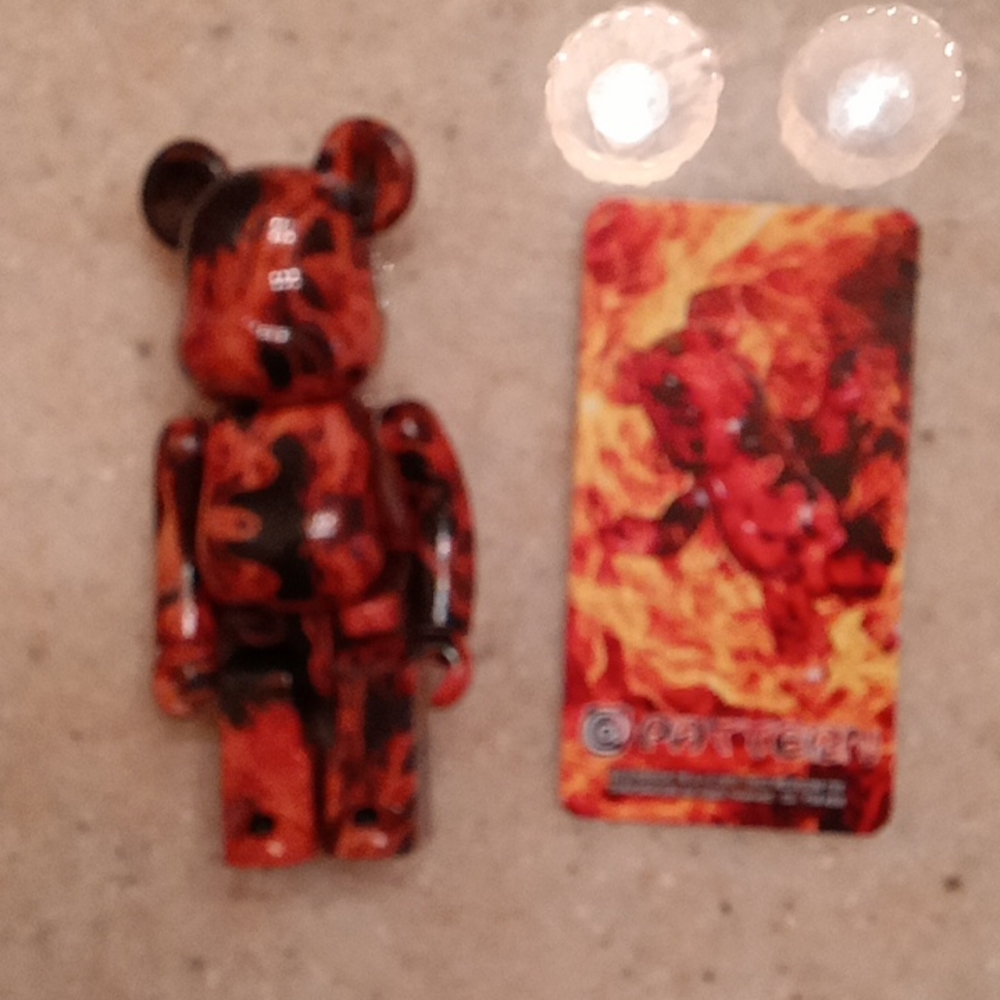 Bearbricks pattern fire